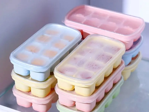 Ice Cube Trays with Lid
