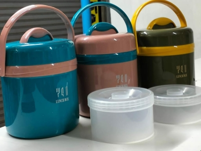 1.6L Thermoware Double Wall Insulated lunch box