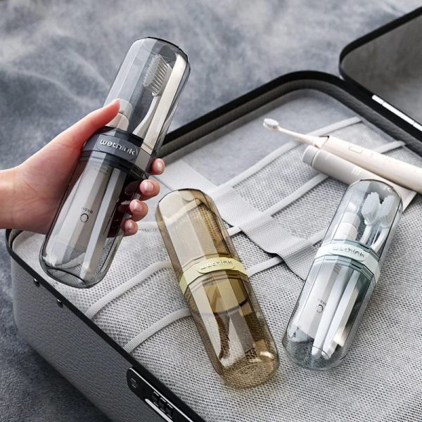 Portable travel toothbrush/toothpaste holder