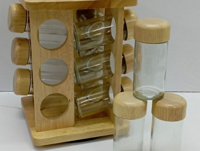 Rotating bamboo spice rack